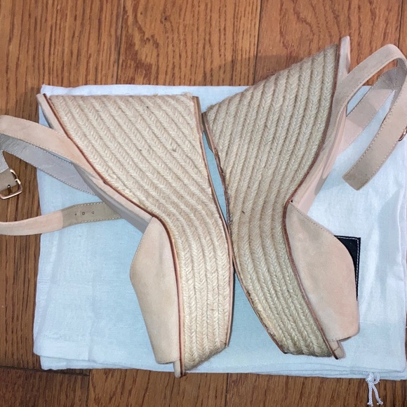 Dolce Vita Beige Wedge Sandals - Picture 4 of 9